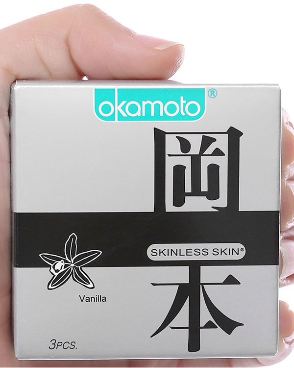 Hộp 3 cái bao cao su Okamoto Skinless Skin hương vani 53mm